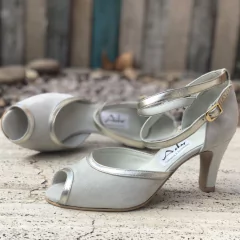 Sandalias con talón stilettos tango, arena. e03-532 - Altas de Olivos