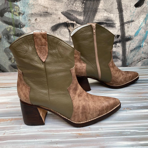 Texana combinada verde mili y visone stone. ÜN*42. e03-23033*466