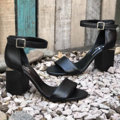 Sandalias con talón negras. f13-1765 - comprar online