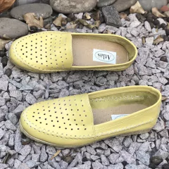 Alpargatas pic amarillo maizo. v07-010*111