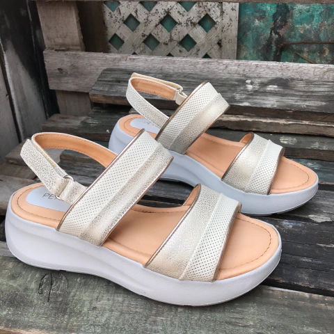 Sandalias tiza y platino. p02v-533