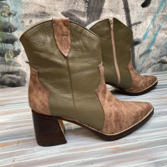 Texana combinada verde mili y visone stone. ÜN*42. e03-23033*466 - comprar online