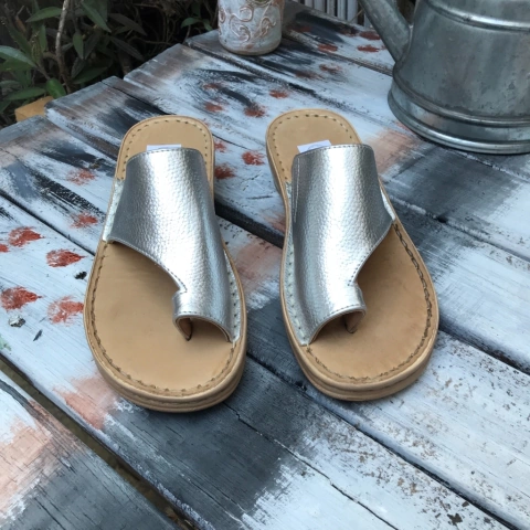 Ojota superconfort, metalizado plata. s06v-2205