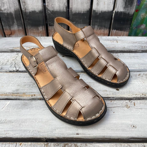 Sandalia franciscana superconfort metalizado grispiedra. s06v-2201