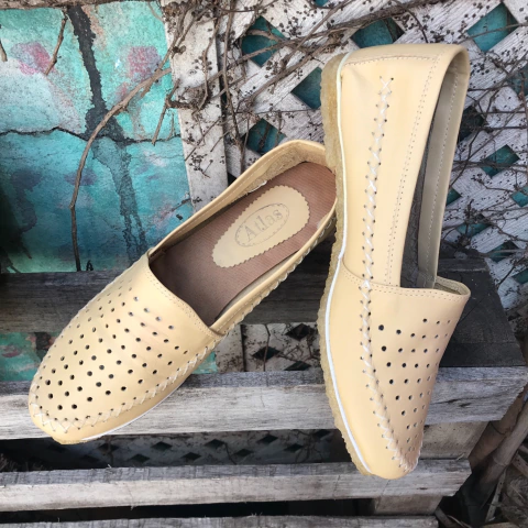 Alpargatas pic amarillo vainilla. v07-010*111