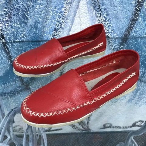 Alpargata lisa rojo. v07-011*111