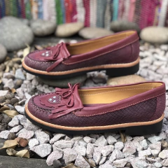 Mocasín legítimo bordo-r11-120 - Altas de Olivos