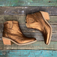 Charrito Texana corta cuero metalizado bronce . p02-1851*464