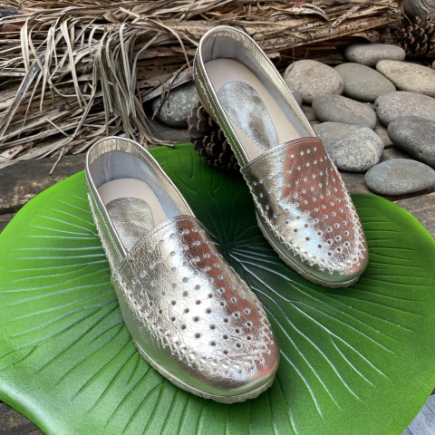 Alpargatas pic metalizado platino. v07-010*111