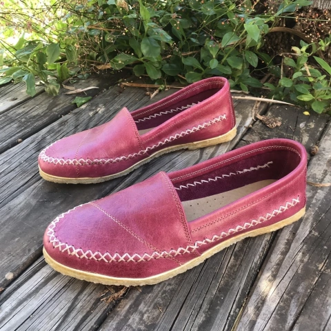 Alpargatas lisas ciruela v07-011*111