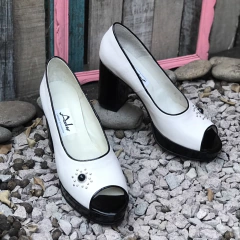 Clásicos tacones con plataforma y boca de pez, tiza y negro e03-10220 - tienda online