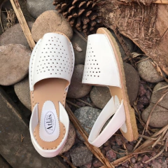 Sandalias españolas blancas v07v-033 - tienda online