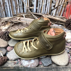 Botitas Agua Patagona track12 verde militar a04-tk12*161 - comprar online