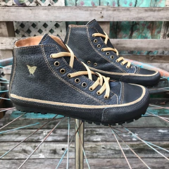 Botitas Agua Patagona Rolling, negros. a04-1252 - Altas de Olivos