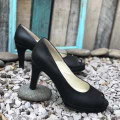 Stilettos boca de pez, cuero negro. e03-3006 - tienda online