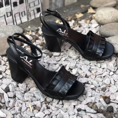 Sandalias con tacón y plataforma, negras. xxv-1860 - comprar online