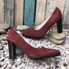 Stilettos suela track, gza bordó. e03-20016