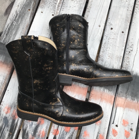 Botas texanas sin taco, negro marmolado. j05i-5010