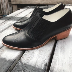 Charrito negro. e03-531*464 - Altas de Olivos