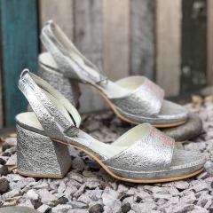 Sandalia con tacón y plataforma plata.. e03v-10063 en internet