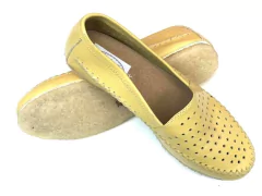 Imagen de Alpargatas pic amarillo maizo. v07-010*111
