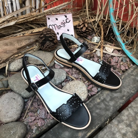 Sandalias negras. e03v-23007 - comprar online