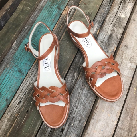 Sandalias trenza, suela. . e03v-10033