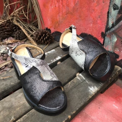 Sandalias con tacón y plataforma ying-yang. s06v-358 - tienda online