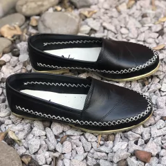 Alpargata lisa negro. v07-011*111 - Altas de Olivos