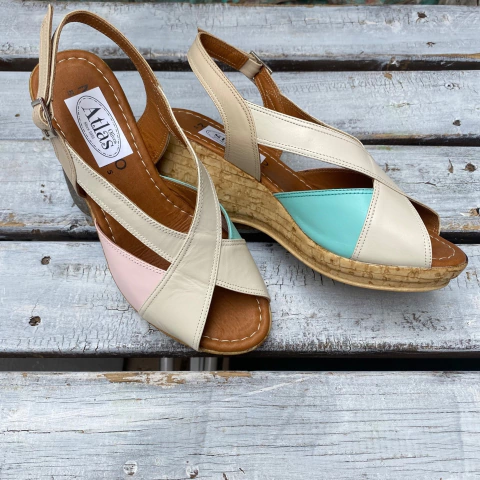 Sandalias hueso, acqua, rosa. m01v-827