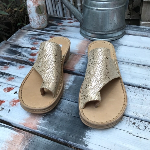 Ojota superconfort, boab y oro. s06v-2205