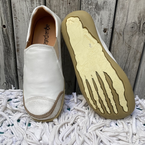 Panchas Patas huesos. Blancas . Agua Patagona Alamo . a04-alamo-141