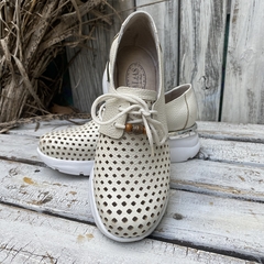 Zapatillas c/taco picadas, tiza. p02m-3301 - tienda online