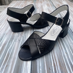 Sandalias combinadas negras. . e03v-5000 - comprar online