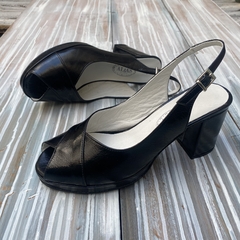 Sandalias boca de pez c/plataforma negras. números grandes e03v-50