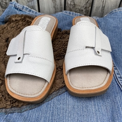 Chinelas ajustables tiza. p02v-866
