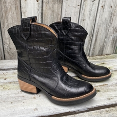 Texana corta cuero croco negro.j05i-6012 en internet