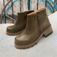 Botinetas base borcegos doble cierres track verde- p02i-2321 - comprar online