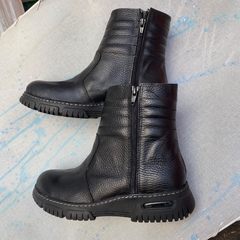 Botas canelón doble cierre negro. j05i-1112
