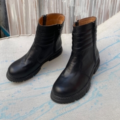 Botas canelón doble cierre negro. j05i-1112 - Altas de Olivos