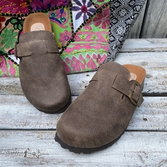 Zuecos Mora chocolate .q09v - comprar online