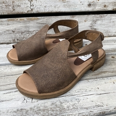 Sandalias con velcro en talón, chocolate. q09v-450 - comprar online