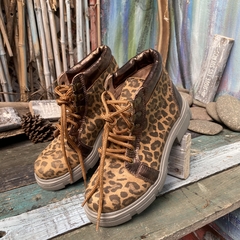 Borcegos livianos anim print queen. q09i-trento - tienda online