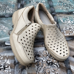Zapatillas con cierre y elástico, superconfort, natural. p02-1911 - comprar online