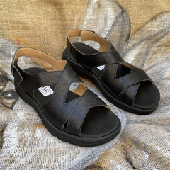 Sandalias confort cruzadas, negras . j05v-720 - Altas de Olivos