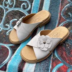 Chinelas cruzadas flor, blanco. j05-169 - comprar online