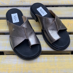 Ojota con empeine cruzado, peltre. j05v-108 - comprar online