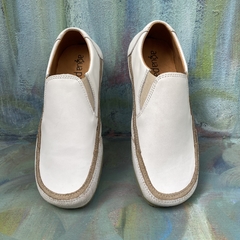 Panchas Rolling blancas . Agua Patagona . a04-141 - tienda online