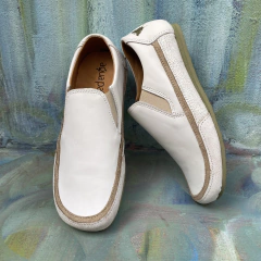 Panchas Rolling blancas . Agua Patagona . a04-141