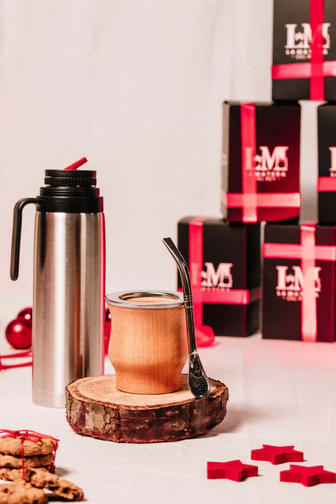 COMBO ALGARROBO: MATE CAMIONERO + TERMO MEDIA MANIJA + BOMBILLA - comprar online